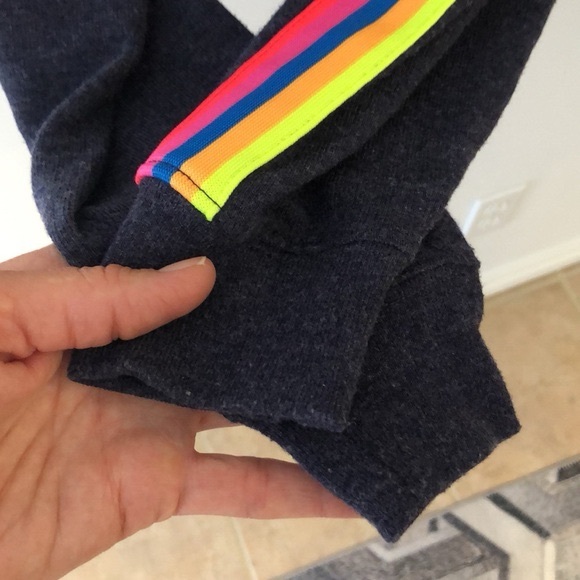 Spiritual Gangster rainbow Believe in Miracles sweatshirt - Picture 6 of 10